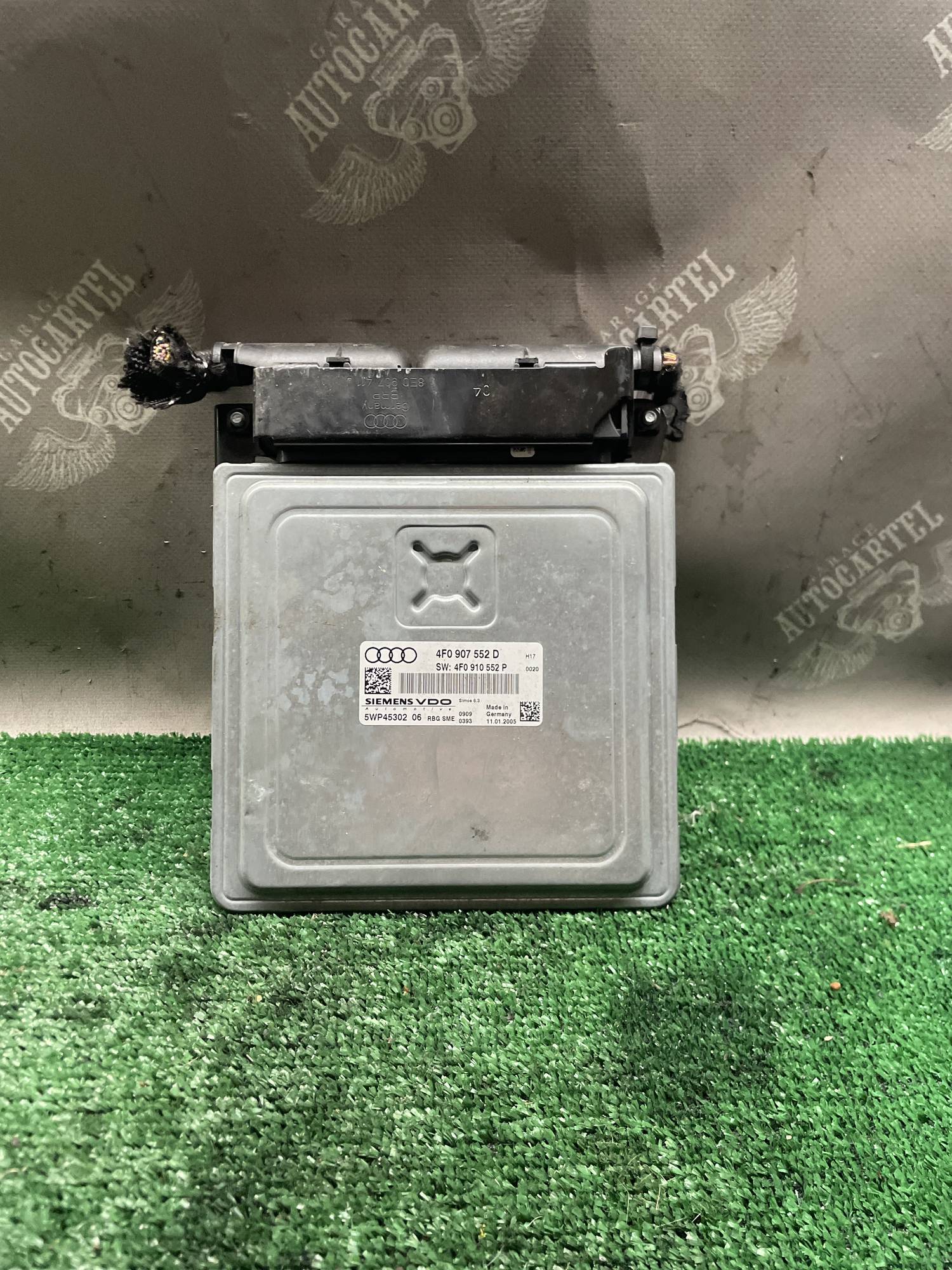 Блок керування двигуна Audi A6 C6 2.4 V6 4f0907552d