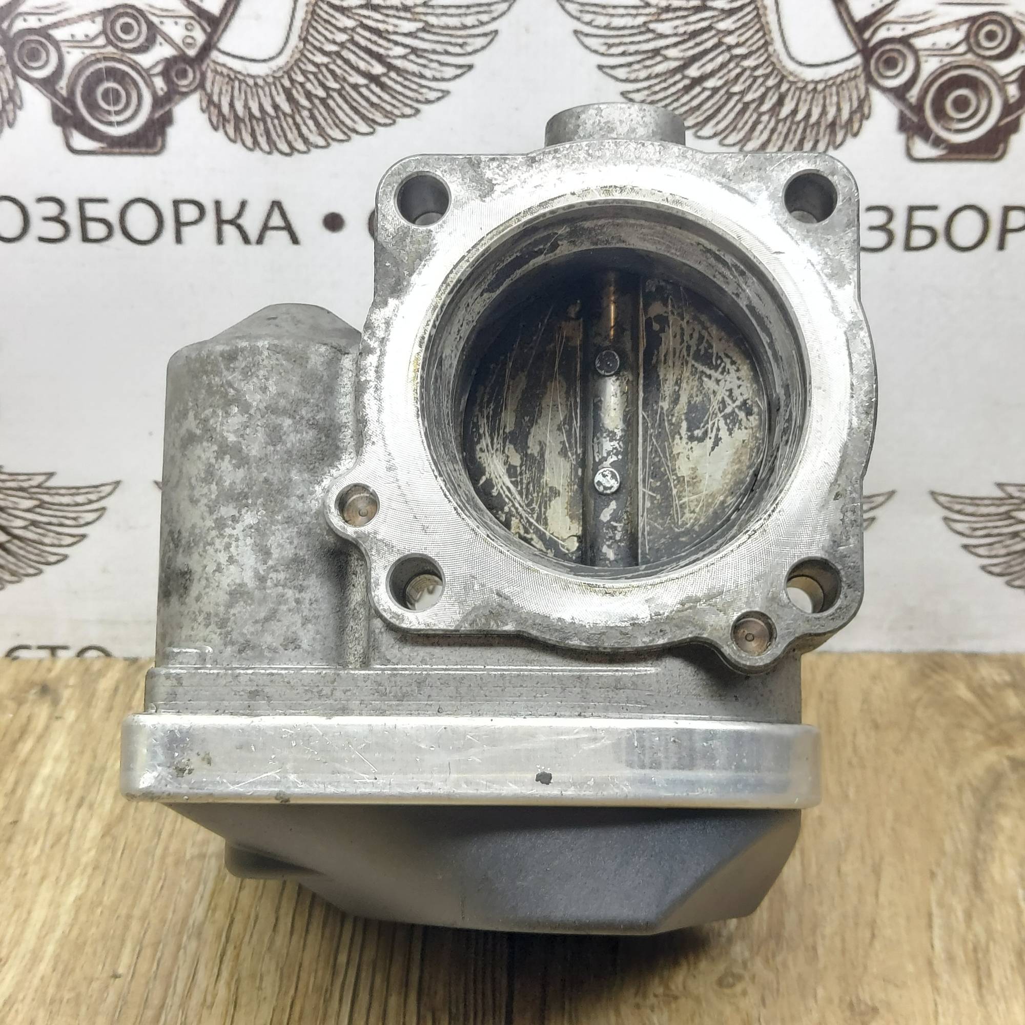 Дросельна заслонка Volkswagen Touran 1.6 FSI 036133062Q