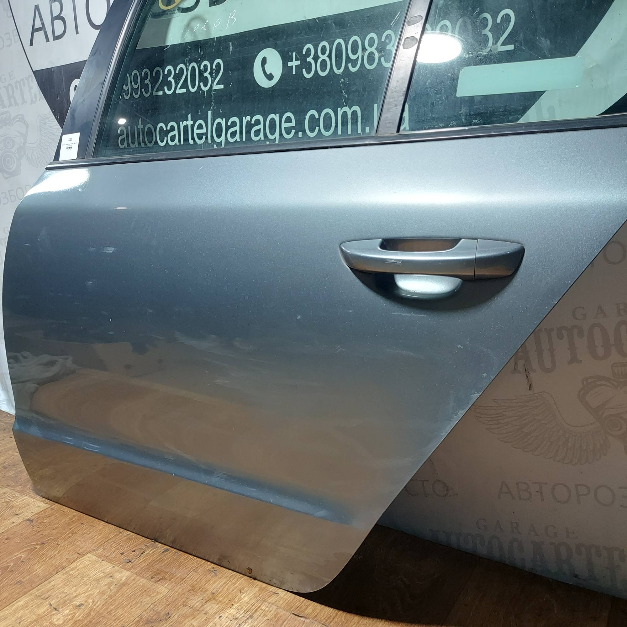 Дверка задня ліва Skoda super b 2 2008-2015 седан 21342134