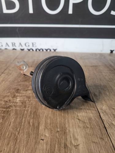 Звуковой сигнал (клаксон) Volkswagen Transporter IV (1990-2003) A046522