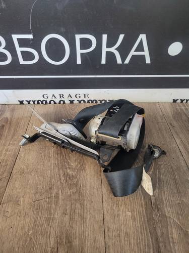 Ремінь безпеки передній лівий з піропатроном Mazda 5 2005-2010 T89334T