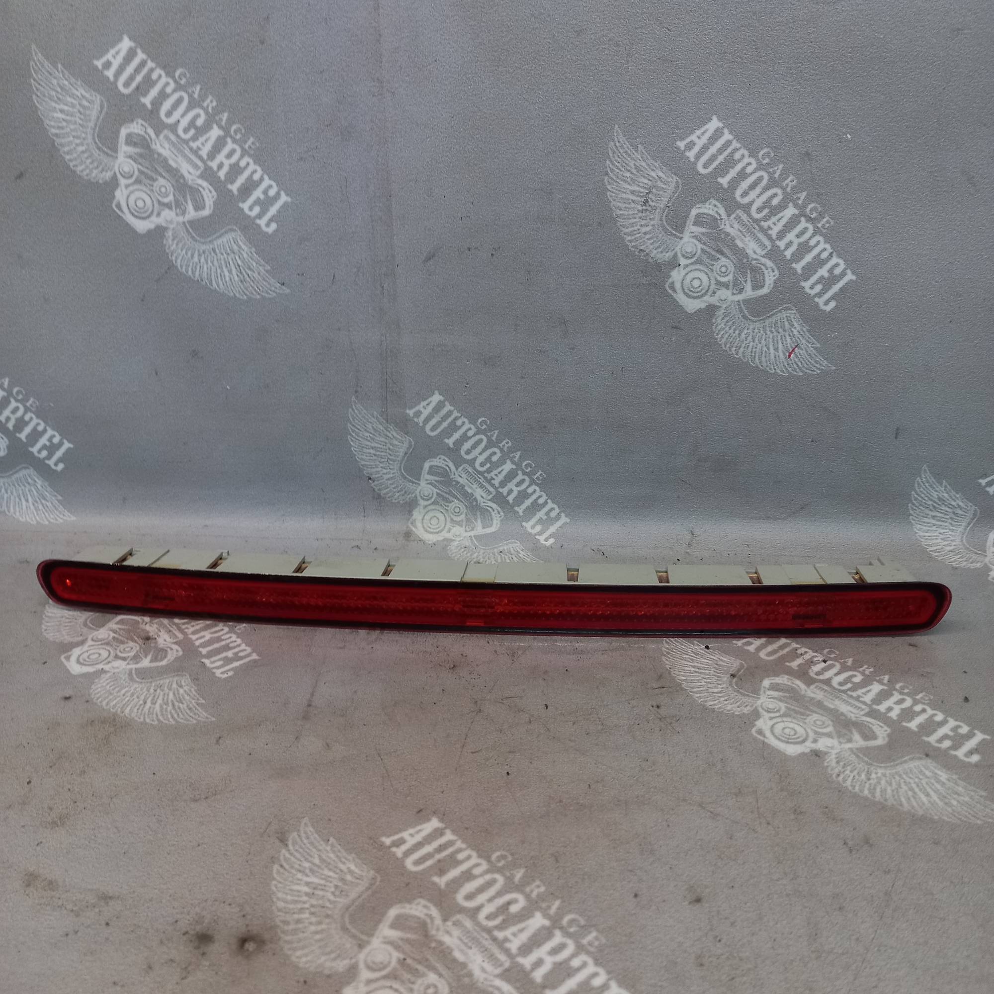 Додатковий стоп сигнал AUDI A3 8P 8p0945097