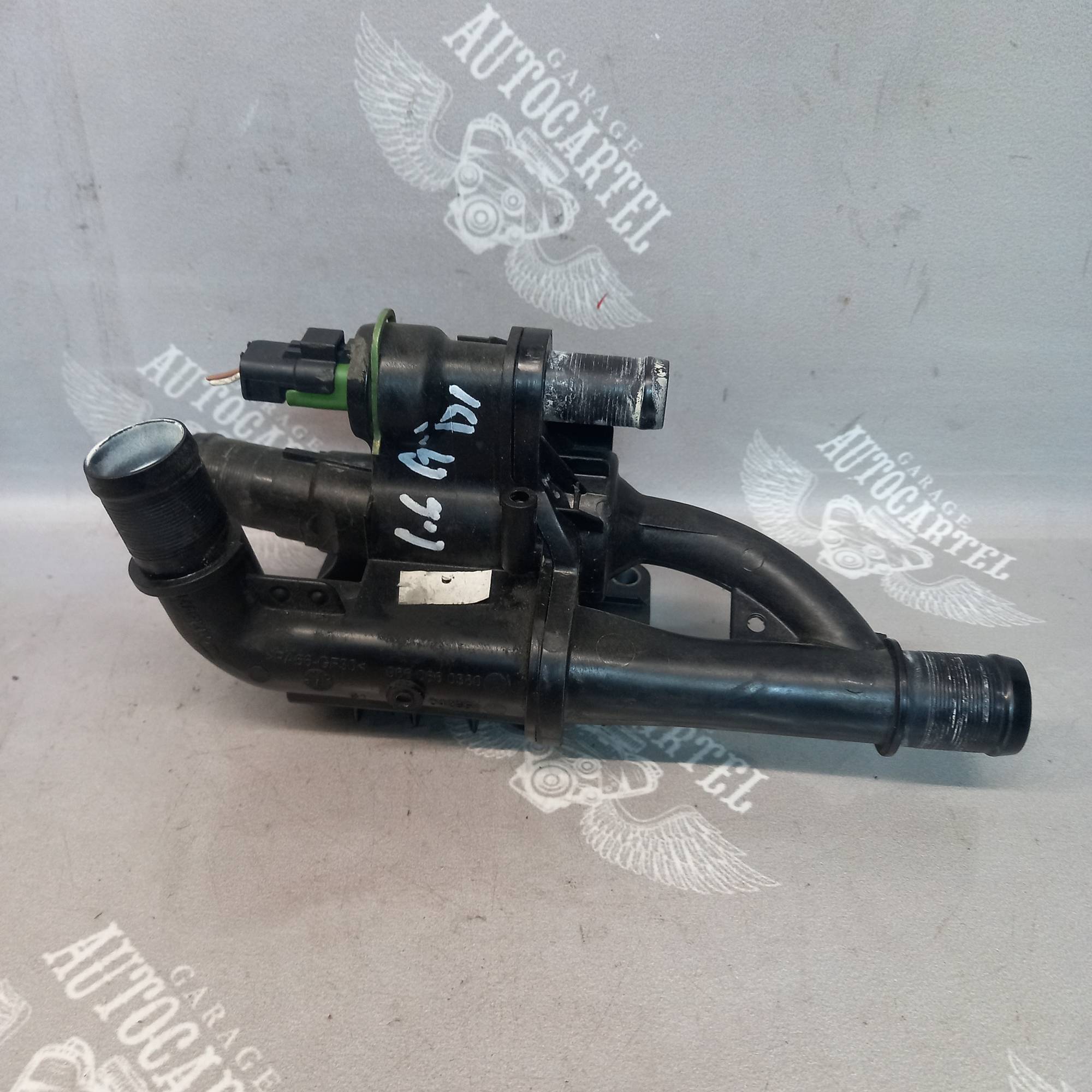 корпус термостата 1.6hdi citroen berlingo peugeot expert (2005) 9660660380