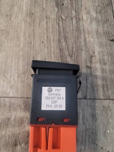 Кнопка вмикання ESP Volkswagen Passat B5 1996-2005 3b0927134a