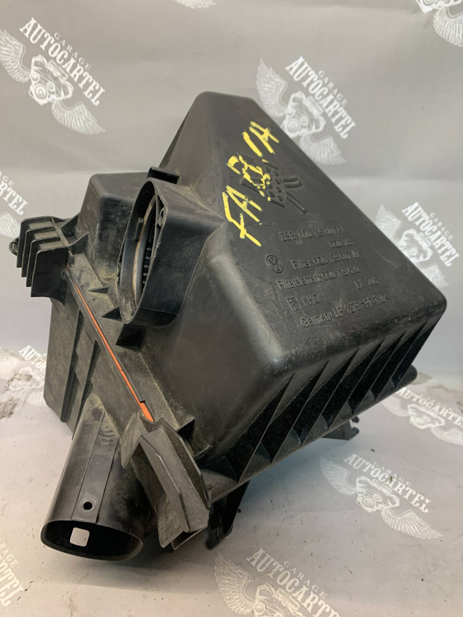 6q0129601ar Корпус повітряного фільтра Fabia 2007-2014