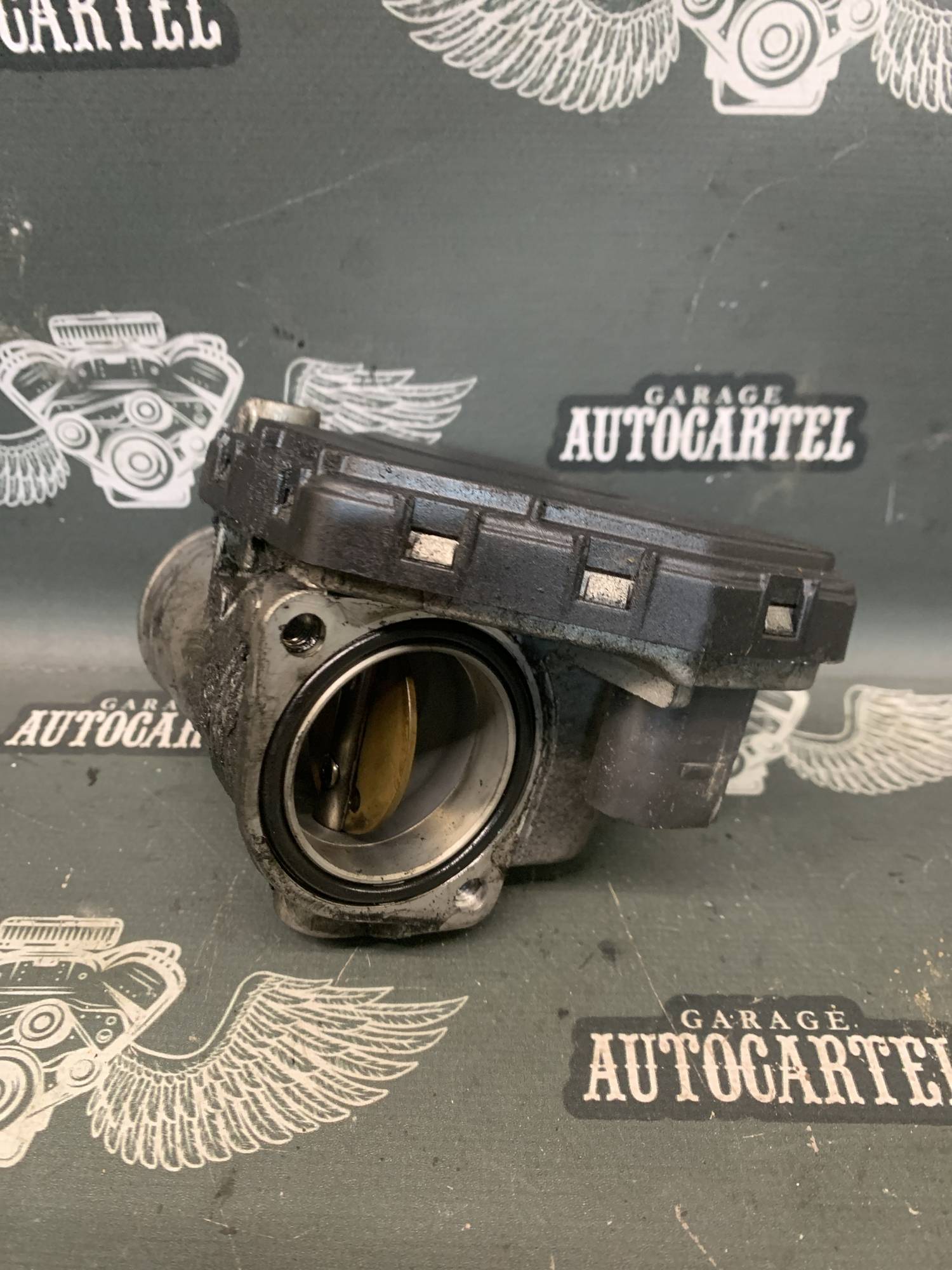 ДРОСЕЛЬНА ЗАСЛОНКА RENAULT MEGANE II 1.5DCI 8200302798-j