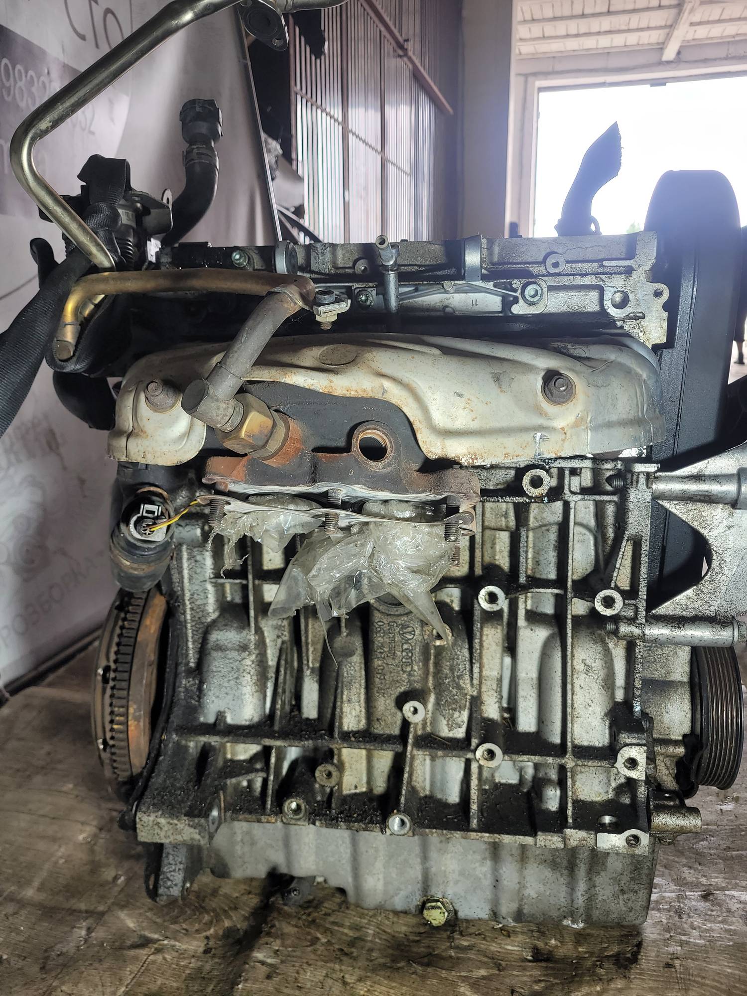 Двигун Seat LEON 1.6 BGU