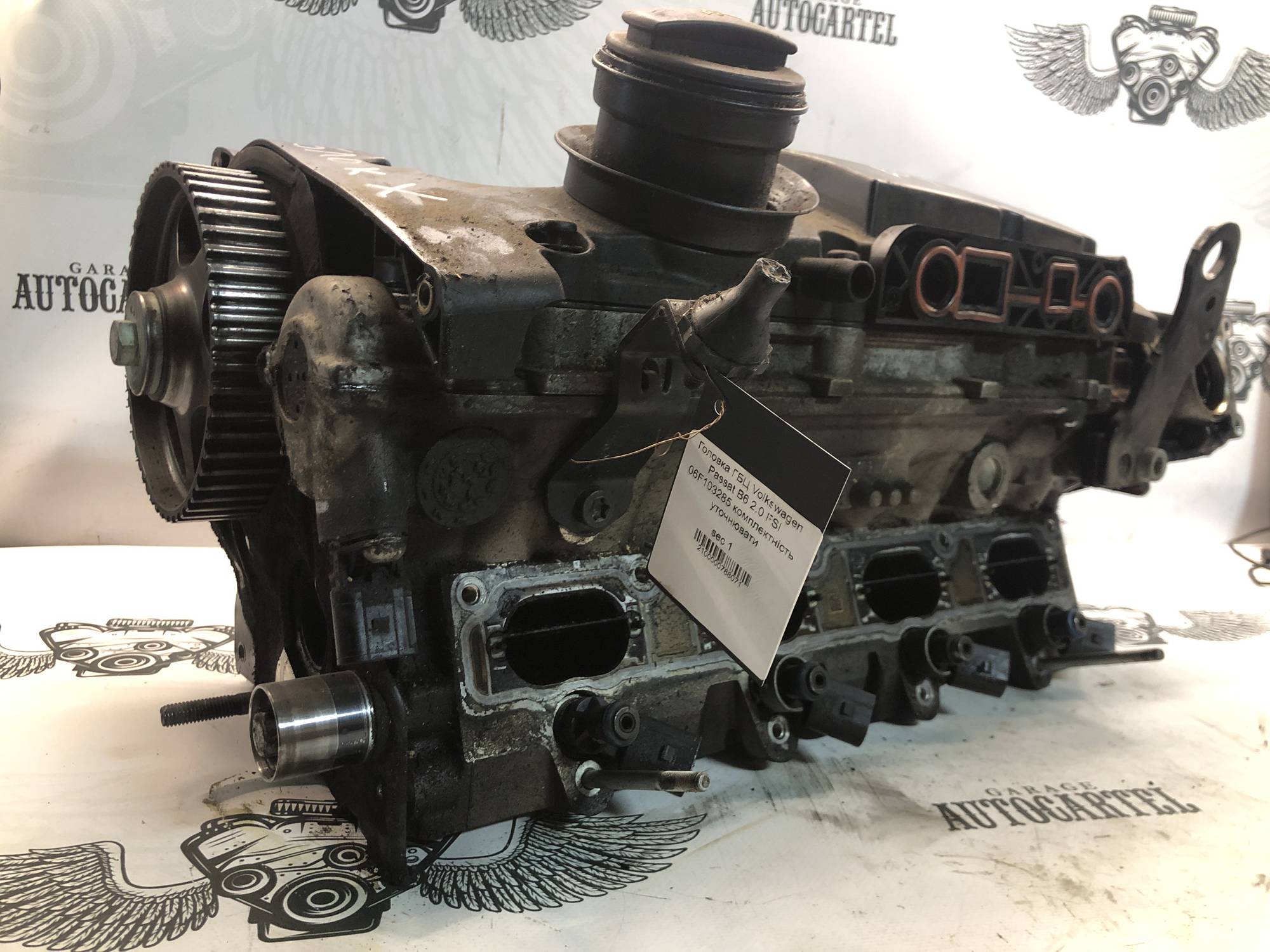 Головка ГБЦ Volkswagen Passat B6 2.0 FSI 06F103285 комплектність уточнювати