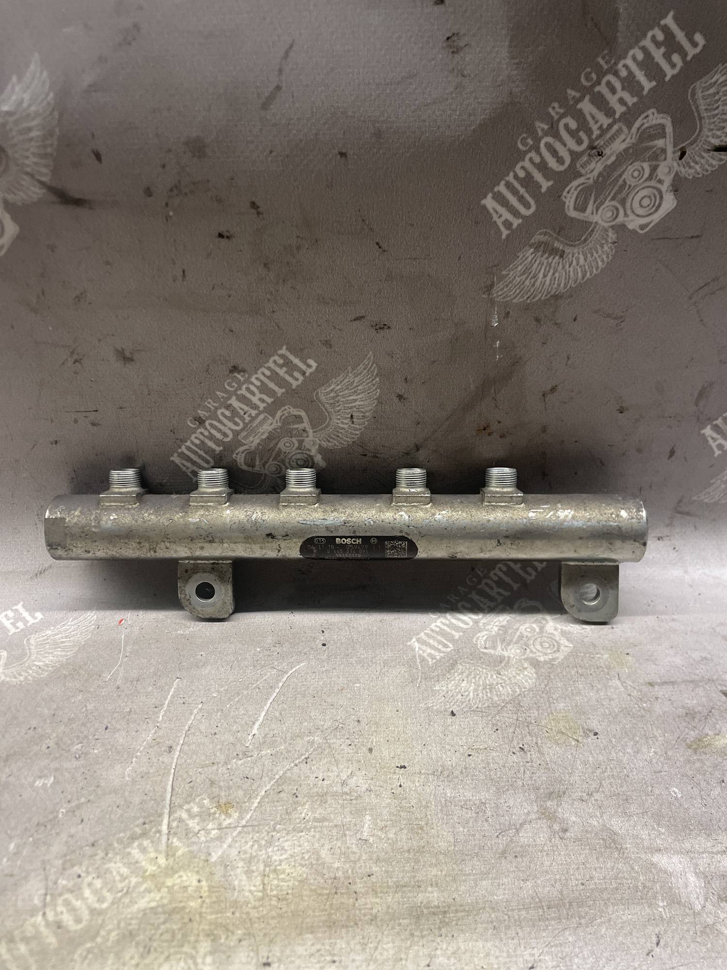 Паливна рейка/рампа Opel Zafira B Astra H 1.9 CDTI 55197370