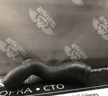 55559701 Патрубок інтеркуллера Opel 2.0