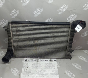 Радіатор інтеркулера Volkswagen Passat B6 2.0 TDI 3c0145803g