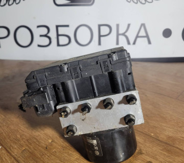1j0907379g Блок ABS Volkswagen Golf 4