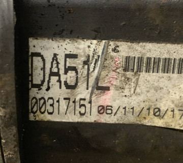 Піввісь полуось передня ліва Toyota RAV4 2,2d da51l