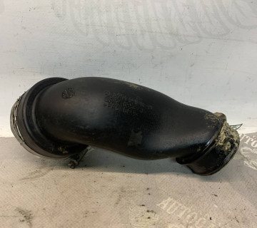 Патрубок інтеркулера MERCEDES W203 00-07 a2710901437
