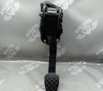 Педаль щеплення Skoda Octavia A5 1.9tdi 1k1721059