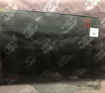 Скло двері заднє праве BMW e91 21964749