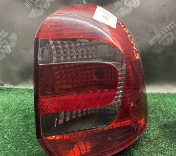 Ліхтар задній правий Renault Modus 2004-2012 21121838