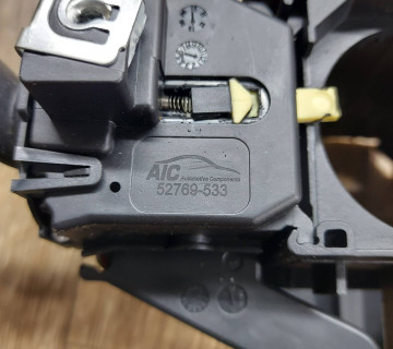 Підрульовий перемикач VW Touran AIC 52769-533
