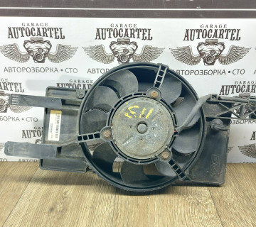 Вентилятор охолодження Ford Focus MK3 BV618C607SC