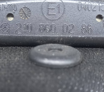 Ремінь безпеки передній правий Mercedes W210 1996-2002, 2108600286