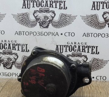 Вакуумний насос BMW 1 2.0tdi (E81/E87) 2004-2011 11667791232