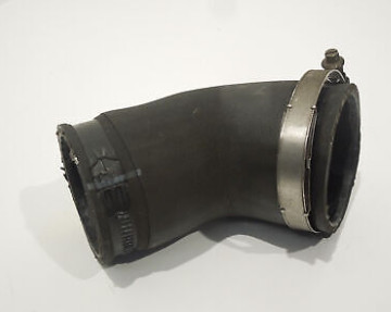 Патрубок інтеркулера VW Passat B6 05-10 1K0145838M
