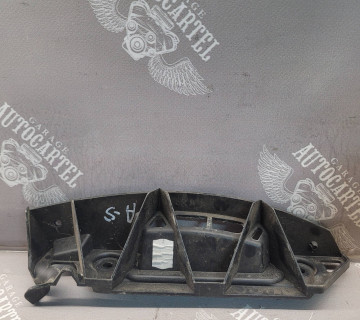 Направляйка заднього бампера Skoda A5 універсал 1Z9807394 1Z9807393