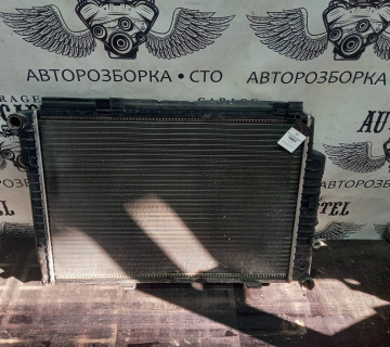 Радіатор охолодження Mercedes CLK W208 01008960401