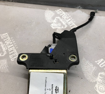 Замок кришки багажника Audi A4 B6 Sedan 8e5827505b