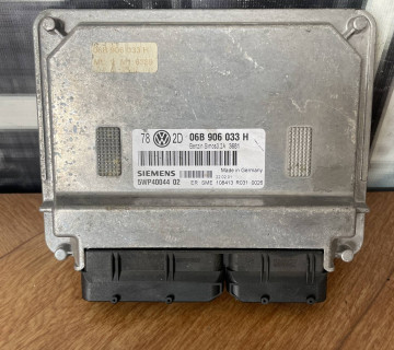 06b906033h блок управління двигуном Volkswagen Passat B5