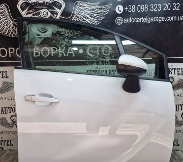 Дверка передня права Opel Meriva 2015- 21620942