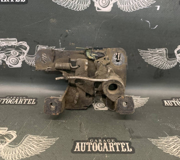 Замок капота Audi A4 B5, A6 C5 8d0823509c