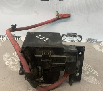 Блок запобіжників Renault Megane 3 243880001r