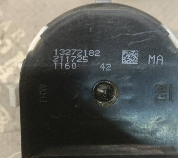 Блок керування дзеркалами Chevrolet Cruze 13272182