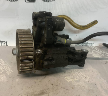Паливний насос ТНВД Renault Megane 2 1.9dci 8200367121