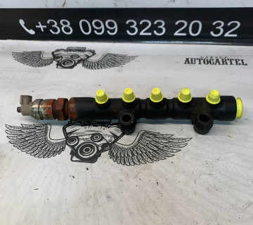 Паливна рейка Toyota RAV4 2.0 D4D 89358-60010