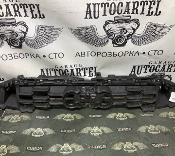 підсилювач решітки бампера радіатора передній AUDI A3 8Y 8y0853949