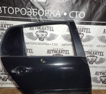 Дверка задня права Volkswagen golf 5 хетч 2003 - 2009