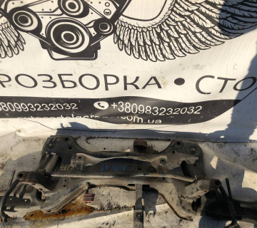 Балка передня Audi a1 21906084