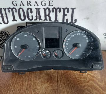 Щиток приладів VW Golf 5 1K0920853Q