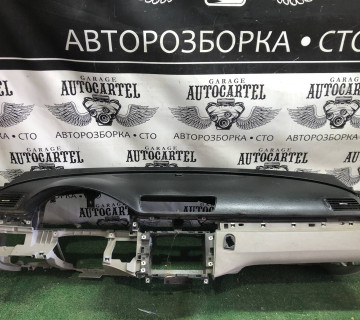 Торпедо Volkswagen Passat B6. 21105050