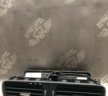 s0911438k дефлектор центральний Volkswagen Passat B7