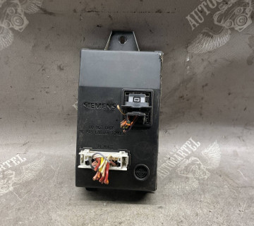 Блок комфорту Renault Dacia Logan Sandero Kangoo 8200564718
