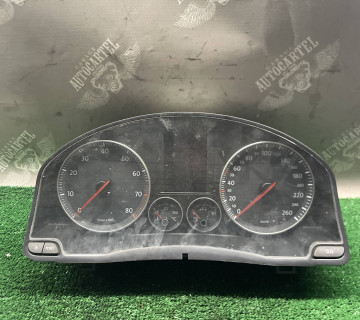 Панель приладів VW Golf Plus 1.6 FSI 1k0920872j