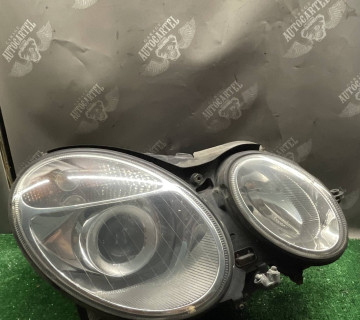 Фара передня права Mercedes W211 ксенон 161564-00re