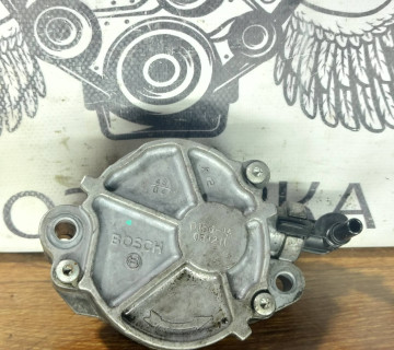 Вакуумний насос Peugeot 407 1.6 HDI Bosch D1561A
