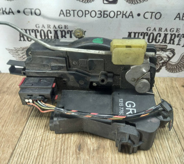 Замок дверки передньої лівий Opel Vectra C (2002-2008) 13157763