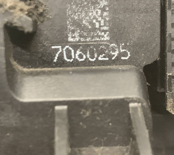 Замок дверей задній лівий 5pin BMW 3 E90/Е91 7060295