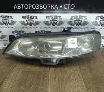 Фара ліва передня Opel Vectra B bosch 0301179271, 09152646