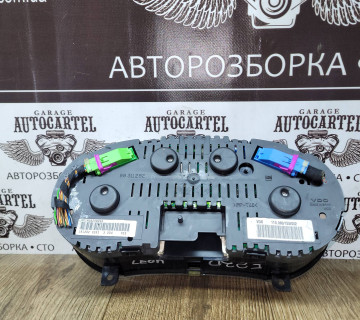 Панель приладів seat leon 1 1.4 110080153001